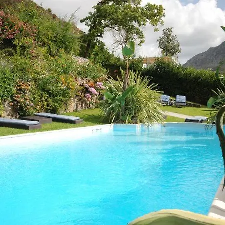 Villa Sleeps 11 Pool Air Con Wifi *