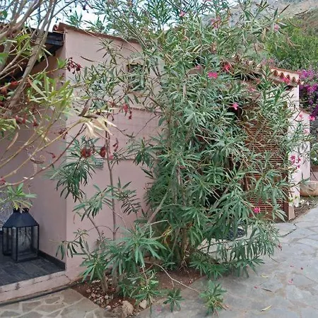 Villa Sleeps 11 Pool Air Con Wifi *