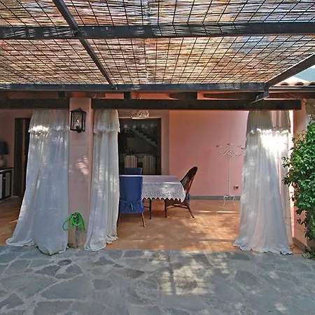 Sleeps 11 Pool Air Con Wifi