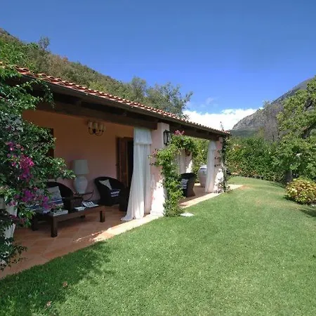 Villa Sleeps 11 Pool Air Con Wifi Maratea