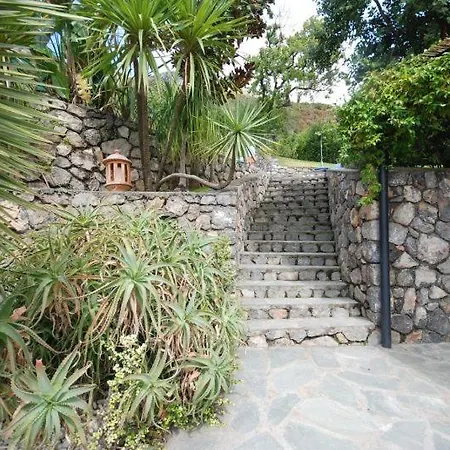 Sleeps 11 Pool Air Con Wifi Maratea
